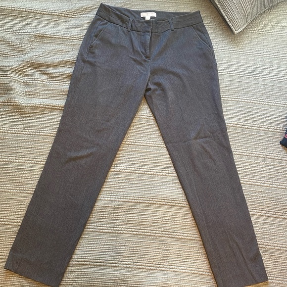 Michael Kors gray slacks. Poly/Viscose/Elastane blend Size 8. Like new condition - Picture 1 of 6